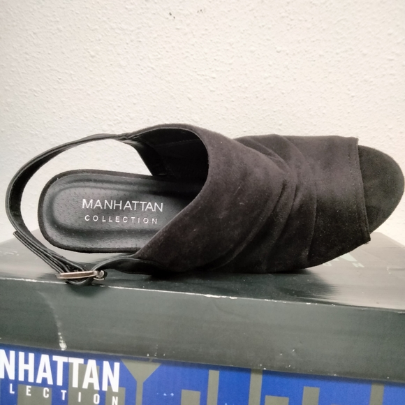 Manhattan collection black wedges - Picture 5 of 6